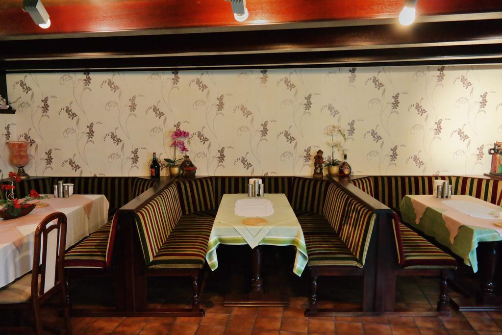 Hotel Am Hallenbad Garni Ratingen